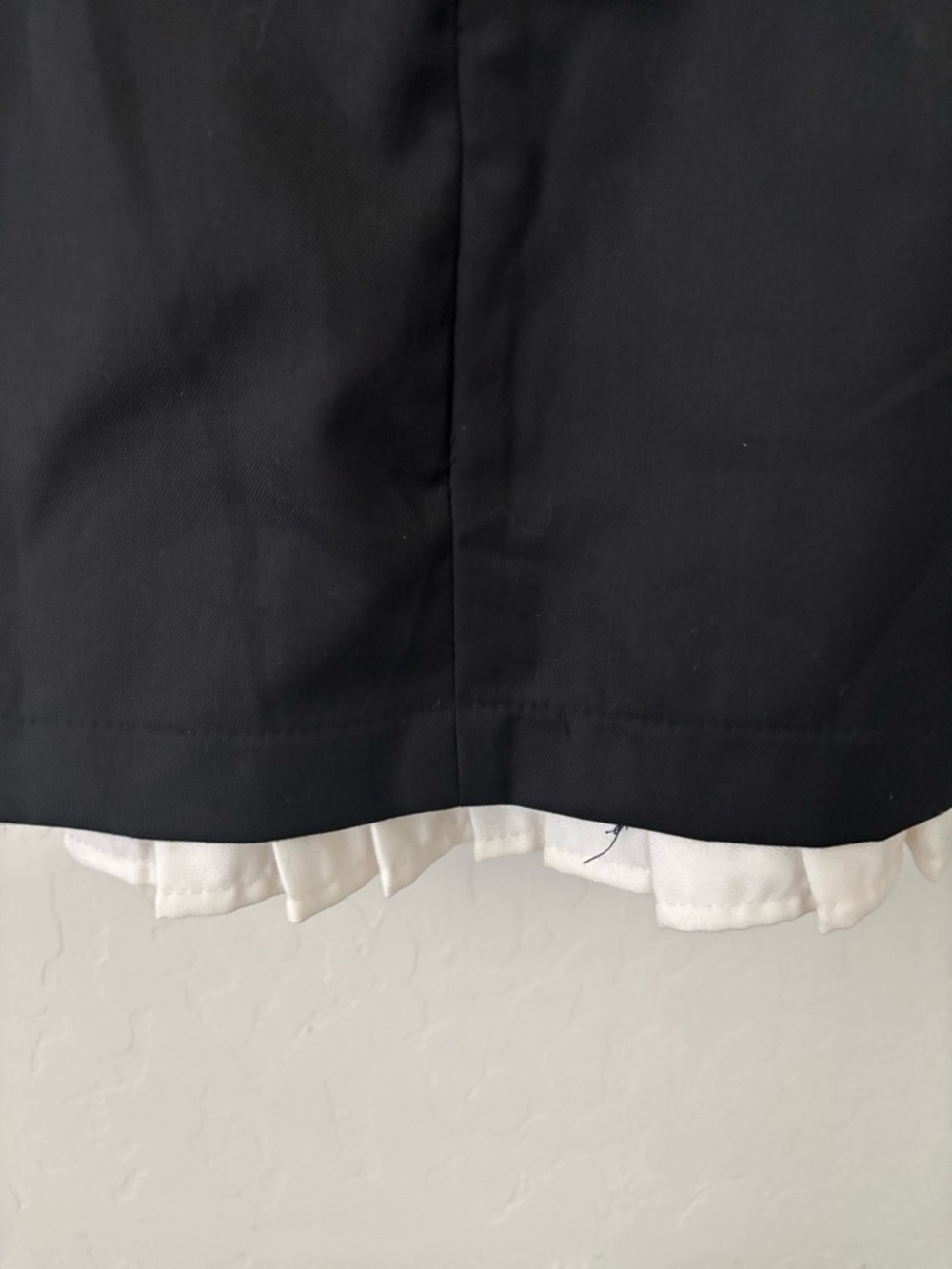 Billy J Size 2 Black Contrast Pleated Hem Mini Dress - Picture 5 of 9